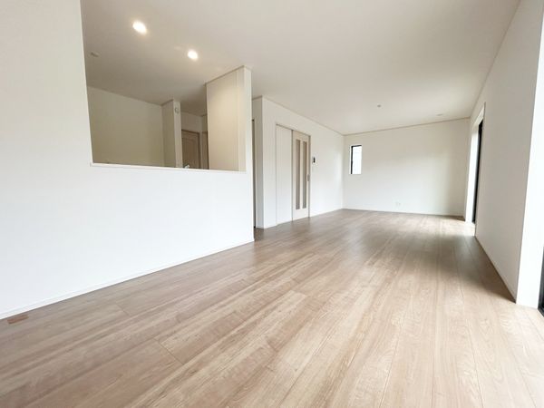 小平市小川町1丁目 新築戸建 C号棟 リビング 小平市小川町1丁目 新築戸建 C号棟 リビング