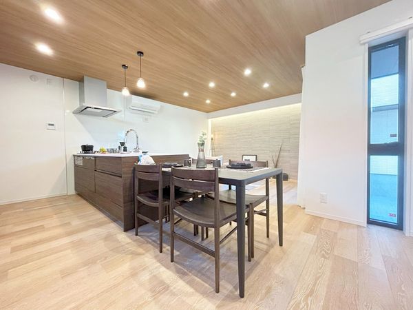 国立市東1丁目 1号棟 リビング