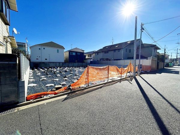 武蔵野市吉祥寺本町4丁目 土地 前面道路含む外観