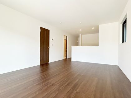 三鷹市上連雀9丁目 新築戸建 3号棟 リビング