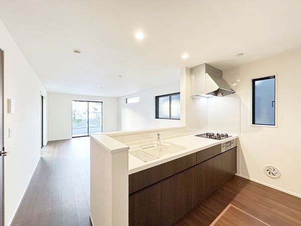 三鷹市上連雀9丁目 新築戸建 4号棟 キッチン