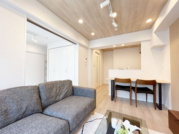 ハイツ三鷹 リビング