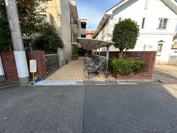 コートハウス三鷹 エントランス コートハウス三鷹 エントランス