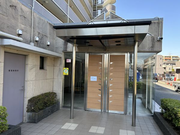 ファミール三鷹グランデージ エントランス ファミール三鷹グランデージ エントランス