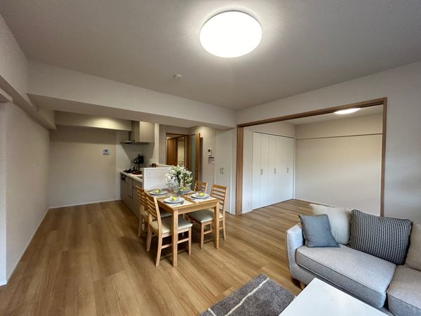 ライオンズマンション井の頭公園 リビング ライオンズマンション井の頭公園 リビング