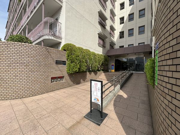 三鷹芙蓉ハイツ エントランス 三鷹芙蓉ハイツ エントランス