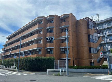ペガサスマンション三鷹新川 外観
