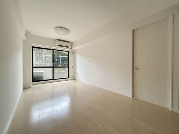 ペガサスマンション三鷹新川 リビング ペガサスマンション三鷹新川 リビング