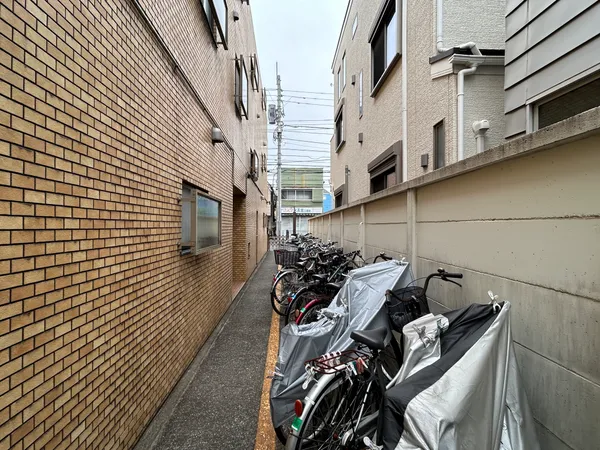 バイク置場
