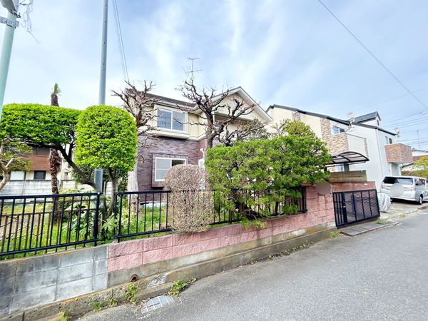 調布市上石原3丁目古家付き土地 前面道路含む外観 調布市上石原3丁目古家付き土地 前面道路含む外観