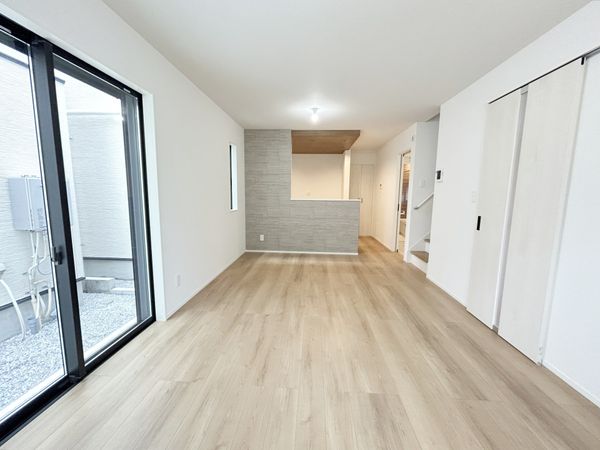 調布市深大寺南町5丁目新築戸建 3号棟 リビング 調布市深大寺南町5丁目新築戸建 3号棟 リビング