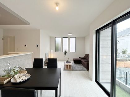 調布市深大寺南町5丁目新築戸建 4号棟 リビング