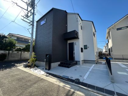 稲城市東長沼新築戸建 5号棟 外観