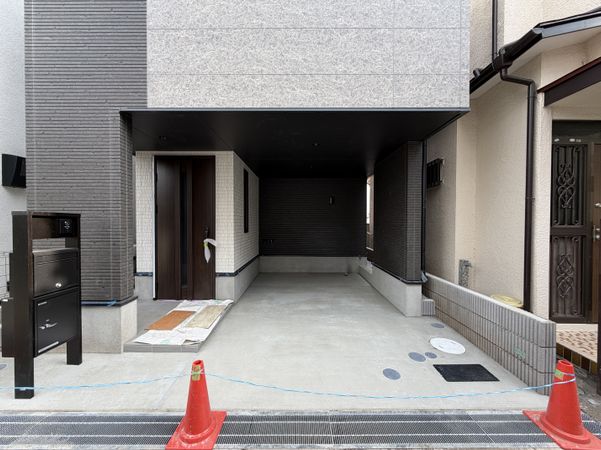 調布市国領町7丁目新築戸建 駐車場 調布市国領町7丁目新築戸建 駐車場