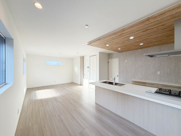 稲城市押立新築戸建 2-5号棟 リビング