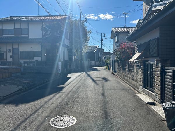 調布市深大寺南町4丁目新築戸建B号棟 前面道路含む外観 調布市深大寺南町4丁目新築戸建B号棟 前面道路含む外観