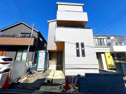 多摩市貝取1丁目新築戸建 外観