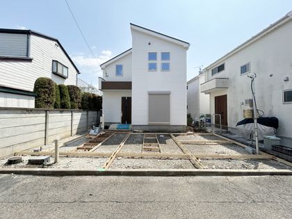 狛江市中和泉5丁目新築戸建 外観