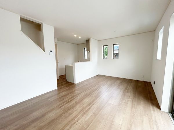 調布市布田6丁目 新築戸建 リビング 調布市布田6丁目 新築戸建 リビング