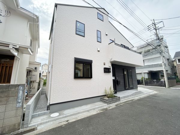 調布市国領町7丁目 新築戸建 外観 調布市国領町7丁目 新築戸建 外観