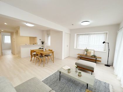 ネオステージ多摩センター リビング