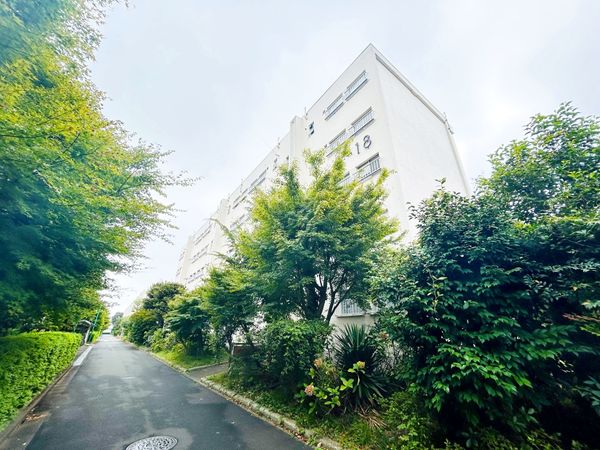 多摩川住宅 ハ-18号棟 外観