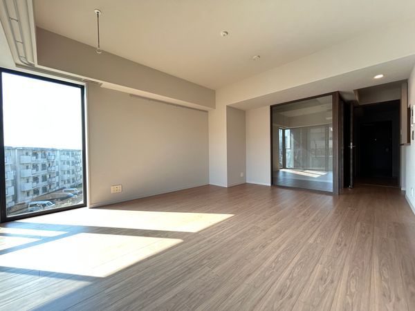 アトラス調布 光の棟 リビング アトラス調布 光の棟 リビング