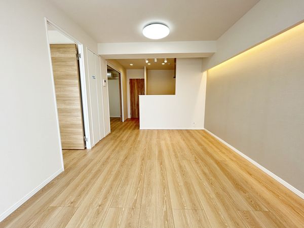 ルネ稲城 リビング