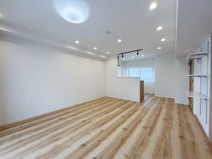 調布ホームズ リビング