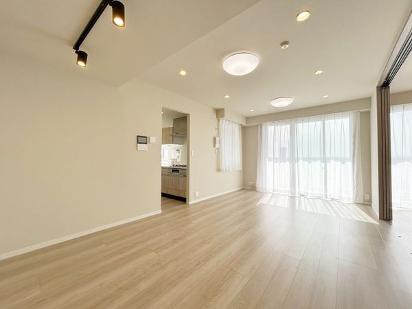 グランドオペラつつじヶ丘 リビング