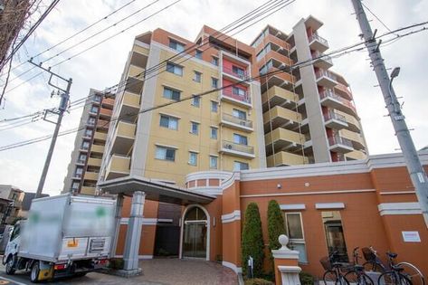 ランドシティ調布多摩川セレーノ 外観