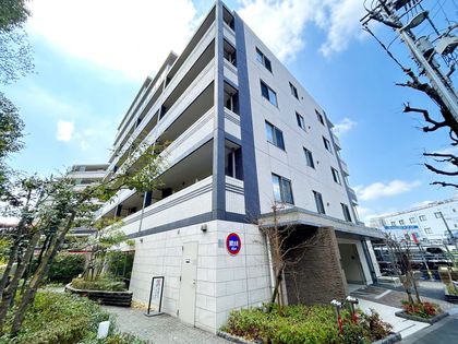 プレシス多摩永山レヴィエ 外観