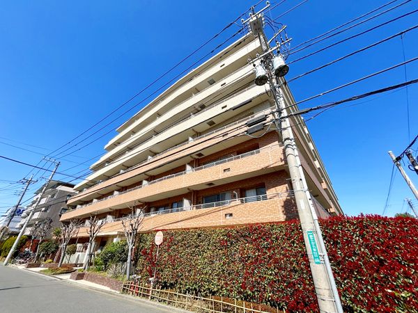 ファミール調布ヶ丘 外観