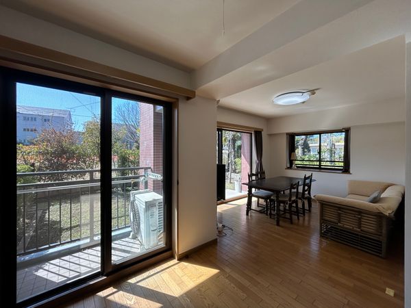 ガーデンハイツ調布・富士見町 リビング ガーデンハイツ調布・富士見町 リビング