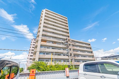 稲城パーク・ホームズ 外観