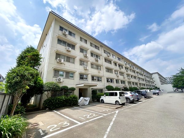 つつじヶ丘ハイム D棟 外観 つつじヶ丘ハイム D棟 外観