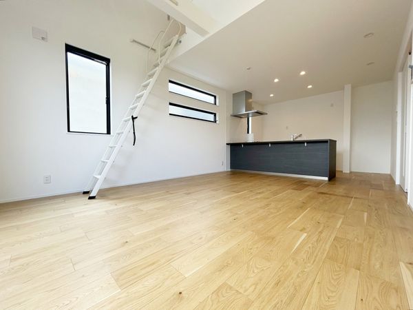 稲城市大丸新築戸建 1号棟 リビング