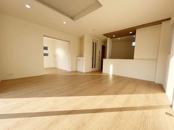 府中市四谷4丁目 新築戸建8号棟 リビング