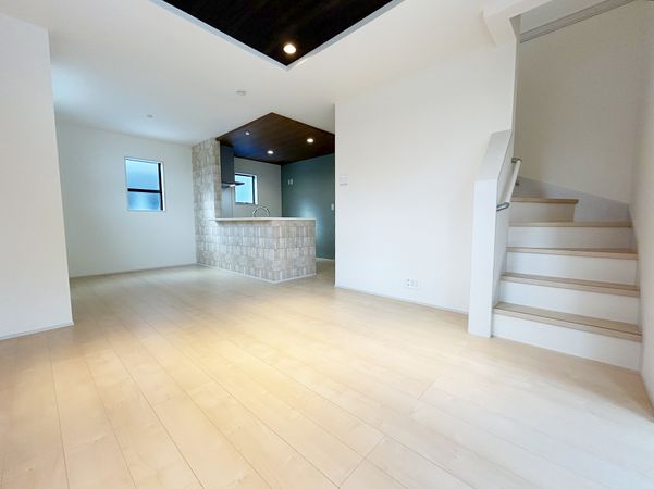 府中市若松町3丁目 新築戸建 1号棟 リビング 府中市若松町3丁目 新築戸建 1号棟 リビング