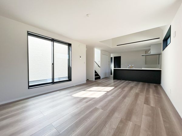 府中市白糸台3丁目 新築戸建 1号棟 リビング