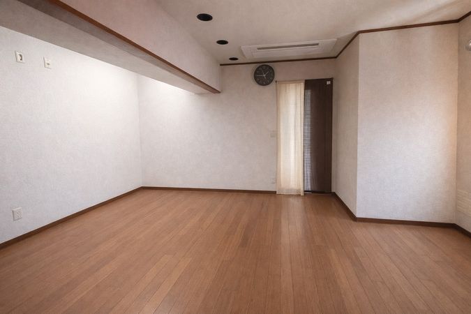 府中市日新町5丁目戸建 室内