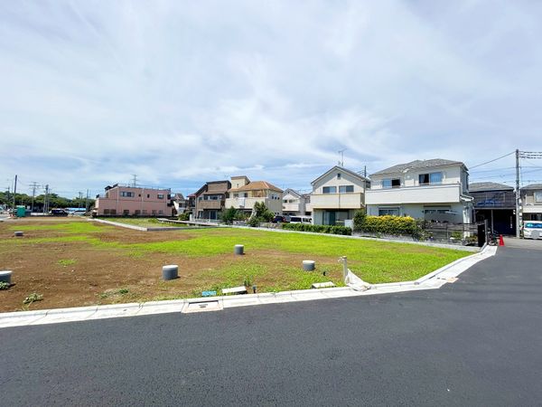 府中市日新町5丁目 N号棟 前面道路含む外観 前面道路含む外観