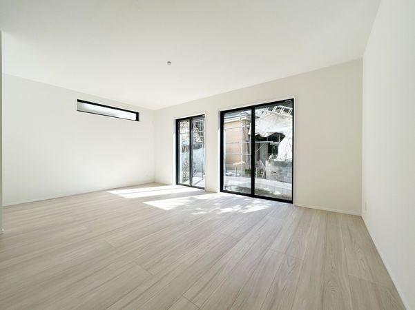 府中市日新町5丁目 L号棟 リビング