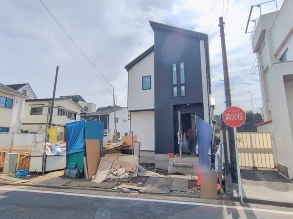 府中市是政2丁目 新築戸建1号棟 外観