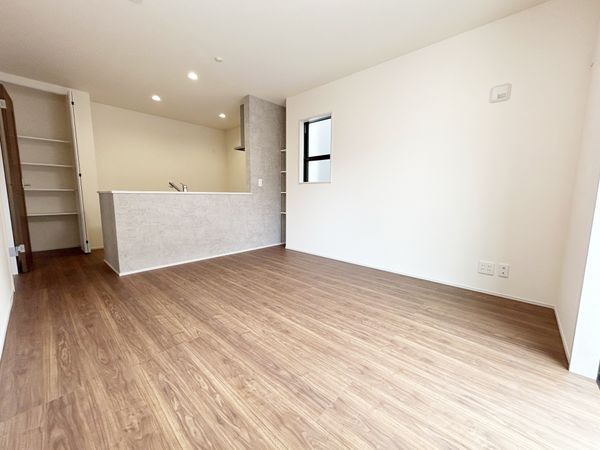 府中市朝日町1丁目 新築戸建 リビング