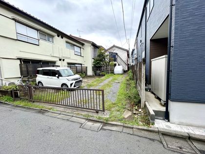 世田谷区松原1丁目【借地権付戸建】 前面道路含む外観 前面道路含む外観