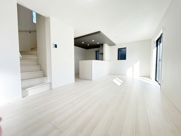 府中市四谷4丁目 新築戸建 10号棟 リビング 府中市四谷4丁目 新築戸建 10号棟 リビング