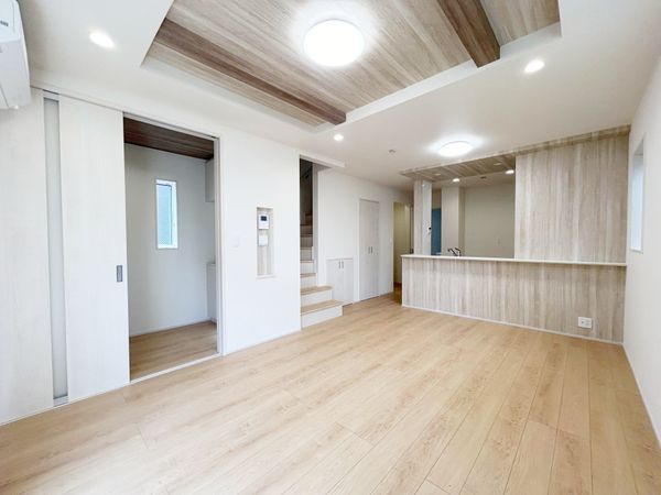 府中市小柳町5丁目 新築戸建2号棟 リビング 府中市小柳町5丁目 新築戸建2号棟 リビング