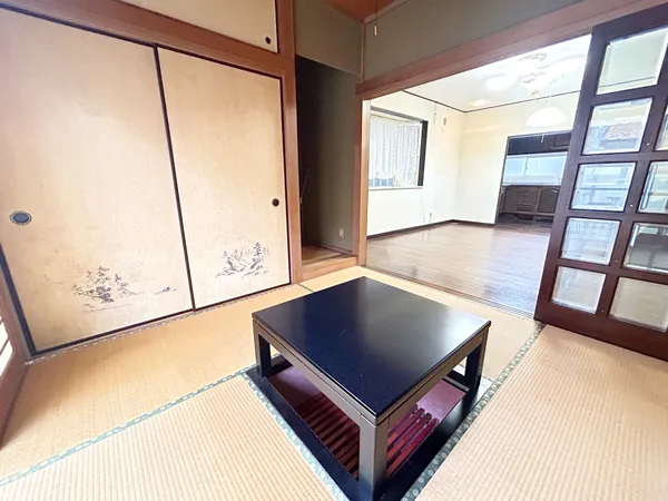 家具・調度品は物件価格には含まれません。