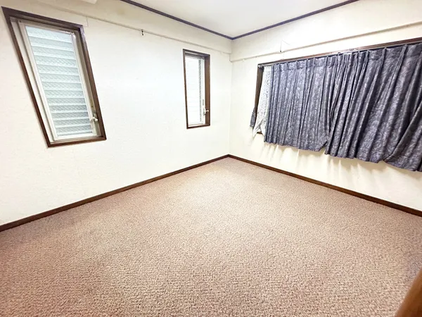 家具・調度品は物件価格には含まれません。